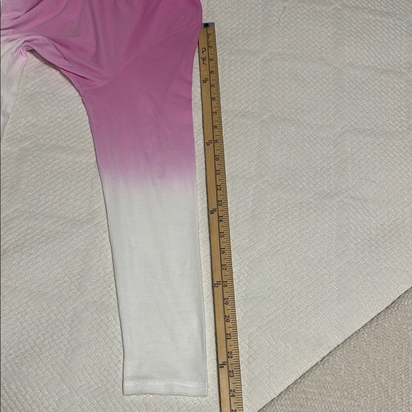 Long Sleeve Scoop Neck Loose Fit Tee Pink/White Ombré  Medium - Picture 8 of 12